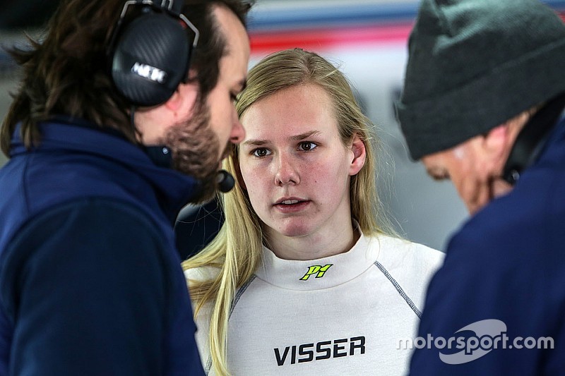 Beitske Visser met Teo Martin in Formula V8 3.5