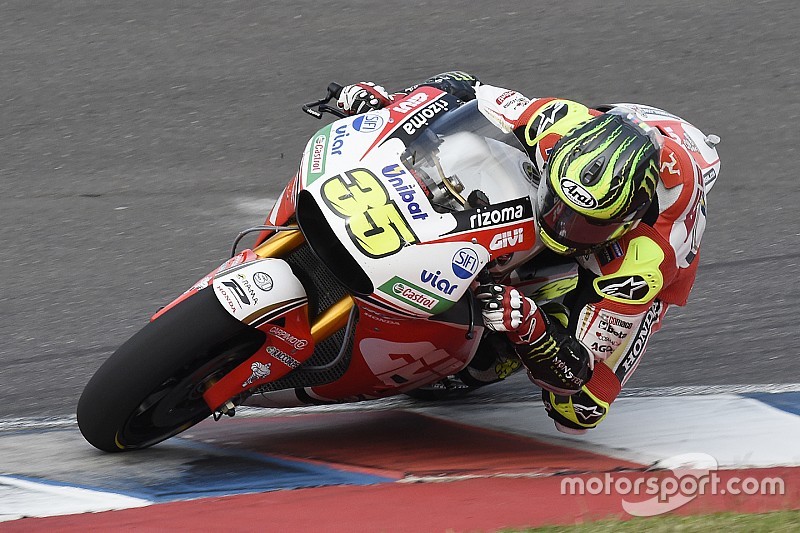 3 courses, 4 chutes et 0 point pour Cal Crutchlow