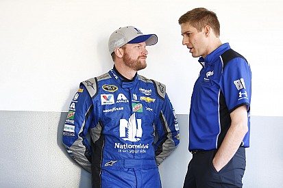 Dale Jr. diz que precisa melhorar comunicação com chefe