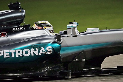 Hamilton é punido em cinco posições no grid da China