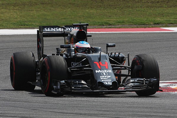 Alonso ressent "encore un peu de douleur"