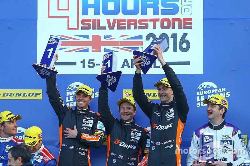 #38 G-Drive Racing Gibson 015S-Nissan: Simon Dolan, Giedo van der Garde, Harry Tincknell ganadores d