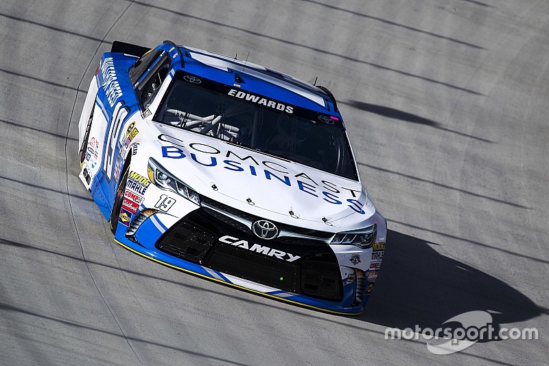 Victoire de Carl Edwards à Bristol
