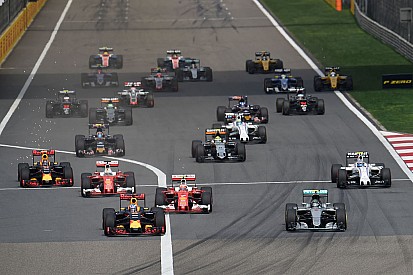 Wolff: “Formule 1 moet nieuwe regels voor 2017 laten zitten”