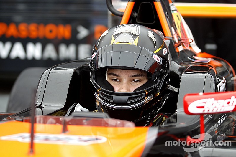 Débuts de Kami Laliberté en Formule 4 à Oschersleben