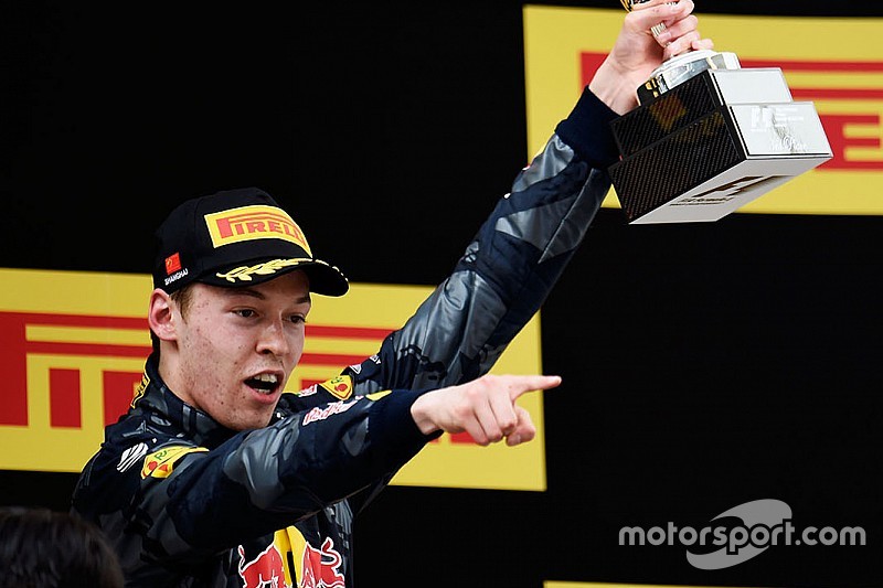 Daniil Kvyat votato "Driver of the Day" del GP della Cina