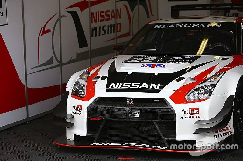 Bontempelli e la Linossi sulla Nissan della Drive Technology