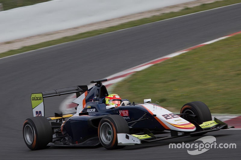 Jorg lidera el doblete de DAMS en el último día de pruebas de la GP3