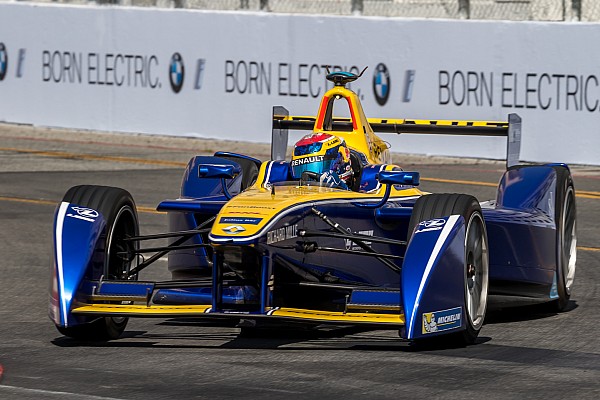 Buemi begint als snelste aan Formule E-weekend Parijs