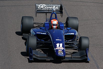 Ed Jones conquista la pole per Gara 1 a Barber