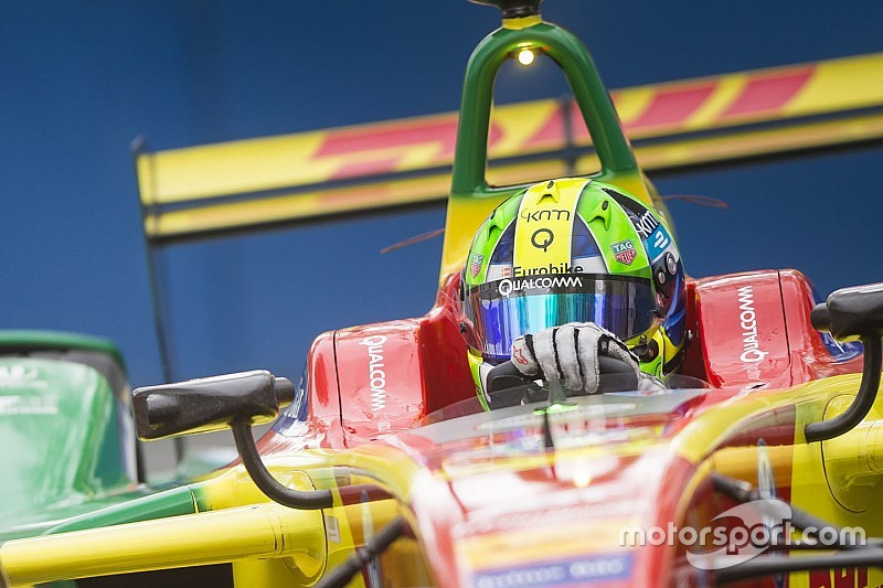 巴黎ePrix:迪格拉西再下一城,马青骅退赛