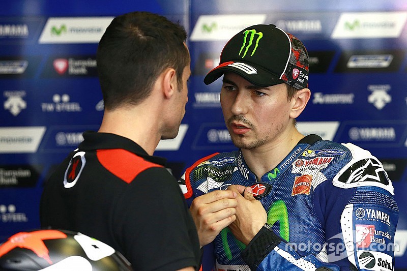 Lorenzo: "La gomma posteriore pattinava come sul bagnato!"