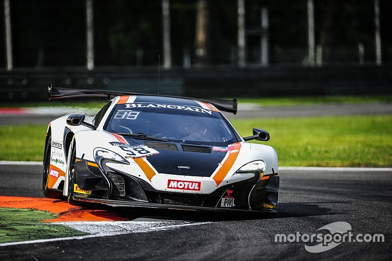 #58 Garage 59, McLaren 650 S GT3: Rob Bell, Côme Ledogar, Shane Van Gisbergen