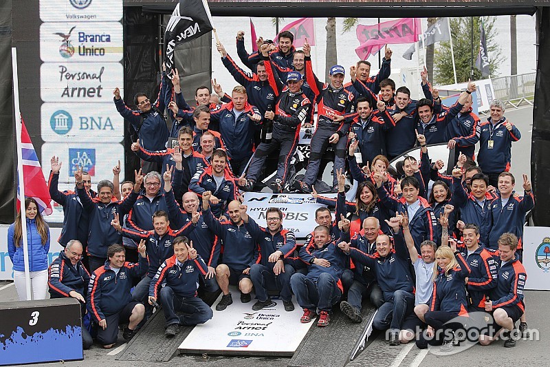 Hyundai - "Un week-end que nous n'oublierons jamais"
