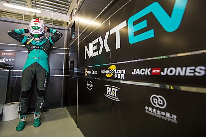 Accordo fatto: “Nelsinho” Piquet resta alla NextEV TCR