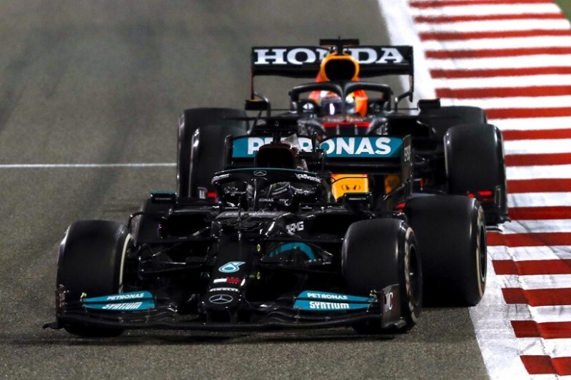 Max Verstappen: Bahrain zeigt, wie schwierig Überholen weiterhin ist