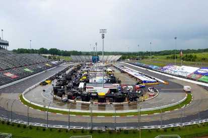 Regen in Martinsville: NASCAR-Rennen wird Sonntag fortgesetzt