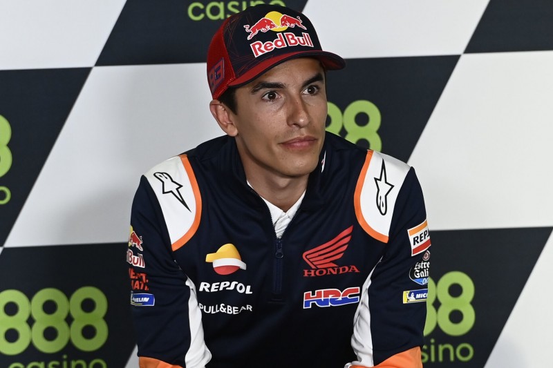 Training für Jerez: Rossi fährt verschiedene Bikes, Marquez schont sich