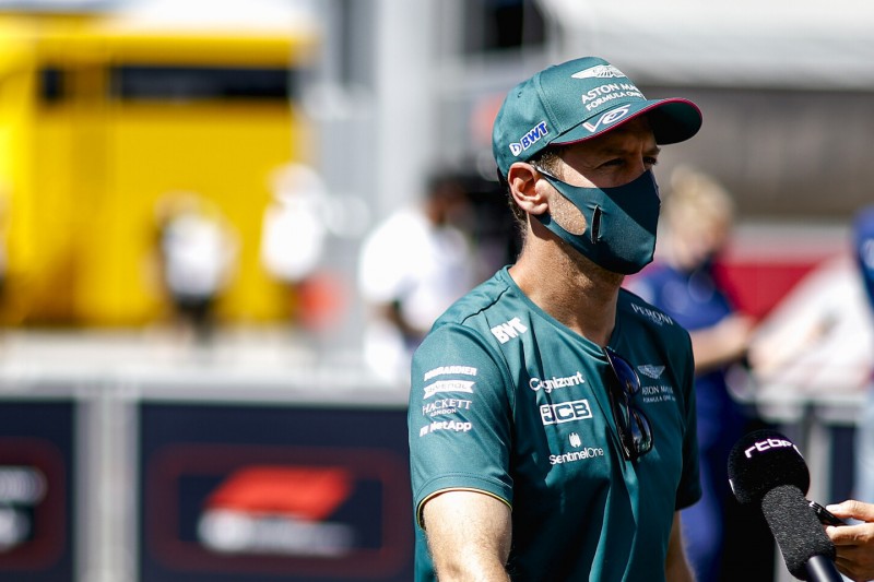 Vettel über Sprintrennen: "Müssen uns an das Seltsame gewöhnen"
