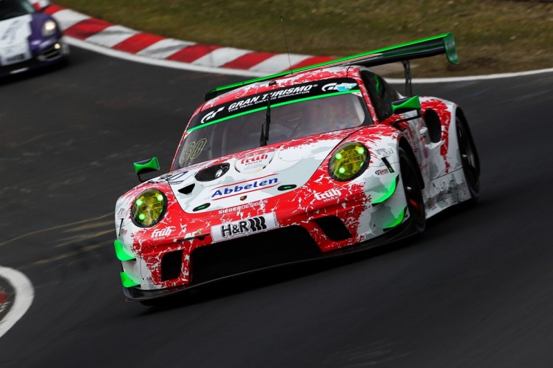 VLN/NLS 2021 Lauf 3: Frikadelli-Doppelsieg, aber mögliche Strafe