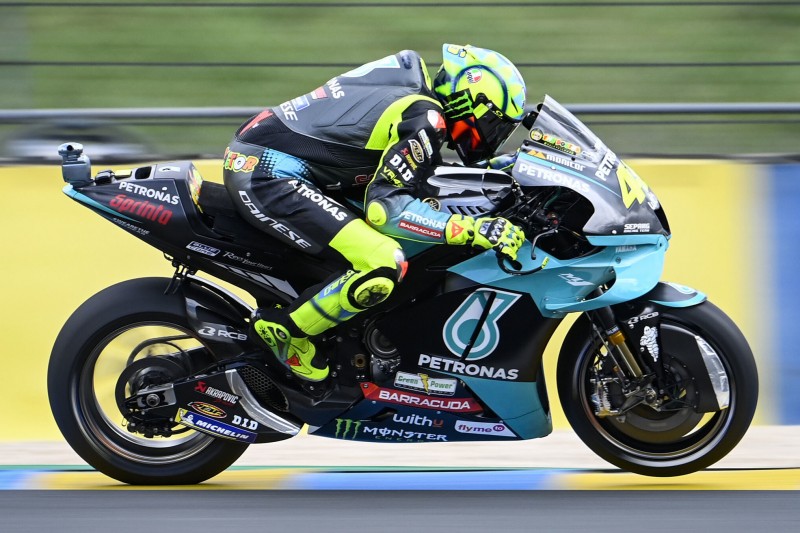 Lebenszeichen: Valentino Rossi fährt am Freitag in Le Mans in die Top 10