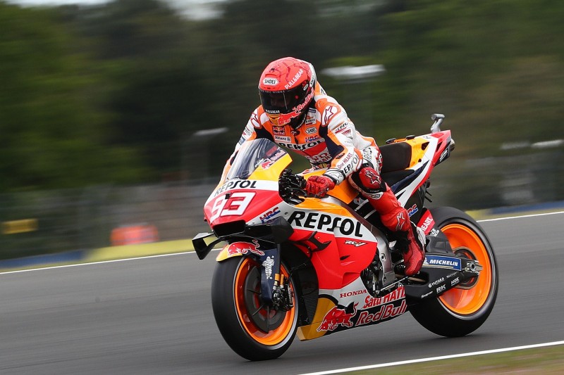 MotoGP in Le Mans FT3: Marquez im Nassen Schnellster, Suzuki-Duo in Q1