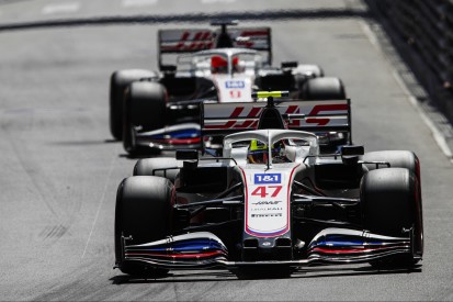 Benzindruck schuld: Erste Haas-Niederlage für Mick Schumacher