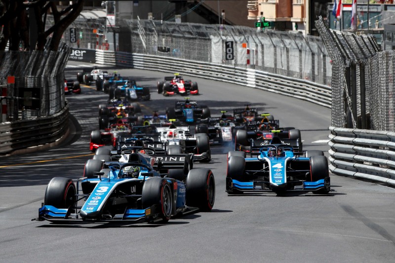 "Das ist so langweilig!" Formel-2-Piloten von langen Pausen genervt