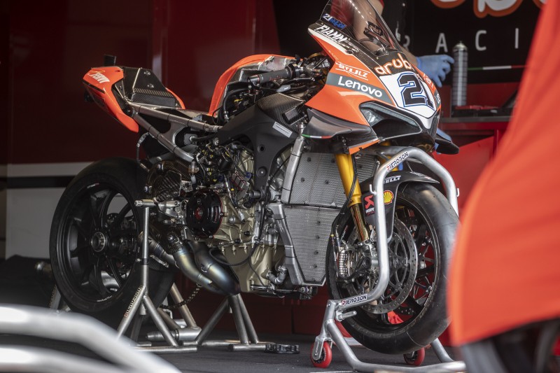 Kampf gegen Rea und Kawasaki: Setzt Ducati auf das falsche Motorradkonzept?