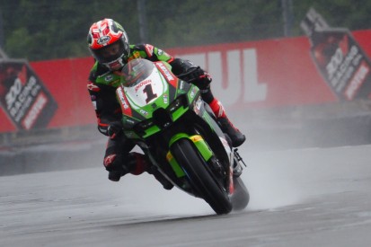 WSBK Donington: Kawasaki und BMW in Reihe eins, Jonas Folger Vorletzter