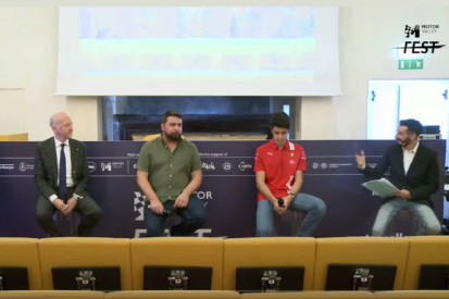 Motor Valley Fest: Sim-Racing und Augmented-Reality im Motorsport