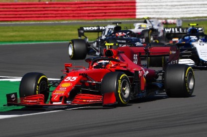 Kollision mit Carlos Sainz: George Russell um drei Startplätze strafversetzt