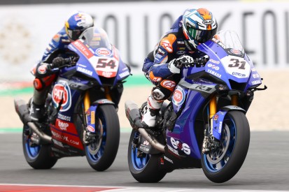 WSBK Assen: Gerloff räumt Razgatlioglu in der ersten Kurve ab, Rea triumphiert!
