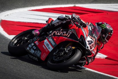 WSBK Navarra: Redding gewinnt Lauf eins, Folger in den Punkterängen