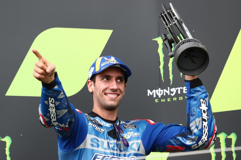 "Die Angst zu stürzen habe ich abgelegt": Rins zurück auf dem Podium