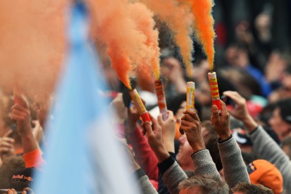 Fahrer wegen Oranje-Rauchschwaden in Zandvoort besorgt