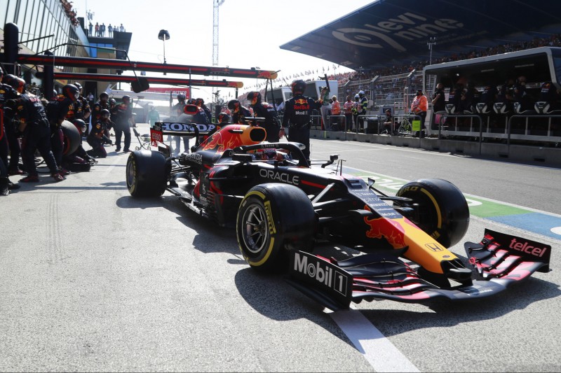 Red Bull: Mercedes hat sich beim Boxenstopp sehr fair verhalten