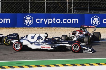 Yuki Tsunoda nach Kollision stinksauer: "Fucking Kubica! Idiot!"