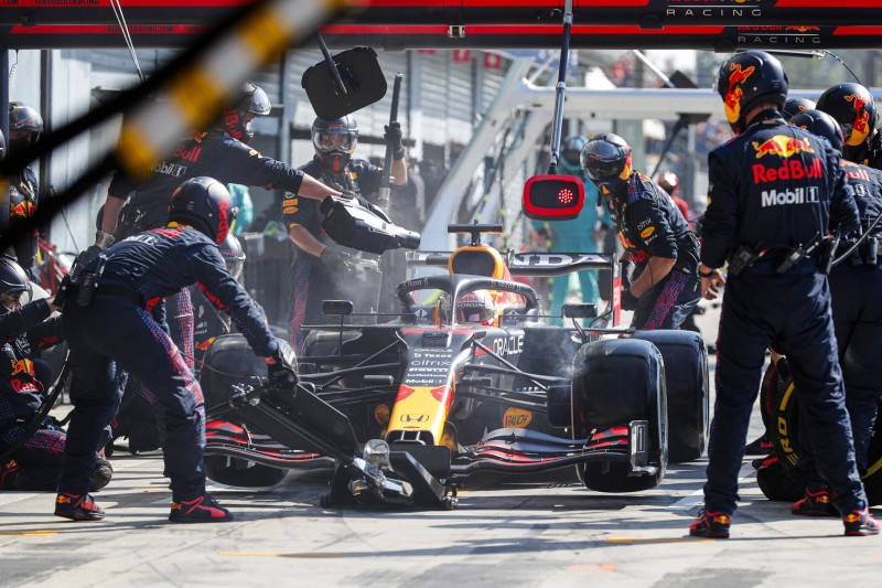 "Menschlicher Fehler": Das ging bei Verstappens Boxenstopp schief