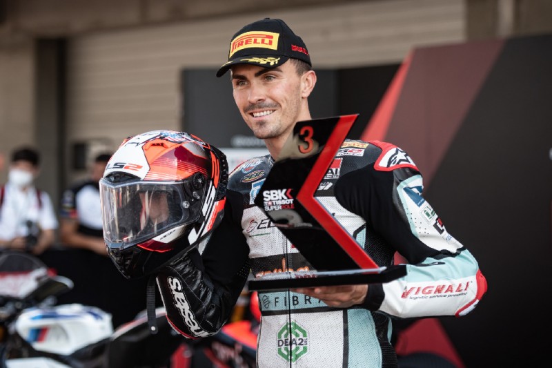 "Bekam sehr viele Nachrichten" - Ducati lobt Loris Baz für sein WSBK-Comeback