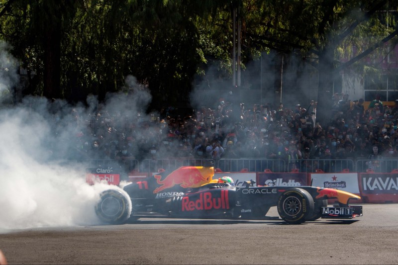 Ricciardo über Perez-Stallorder: Ich würde nicht Platz machen!