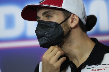 Giovinazzi hofft auf "gute oder schlechte Neuigkeiten"