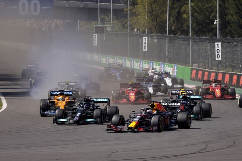 "Jenseits von Gut und Böse": Verstappens Monsterstart lässt staunen