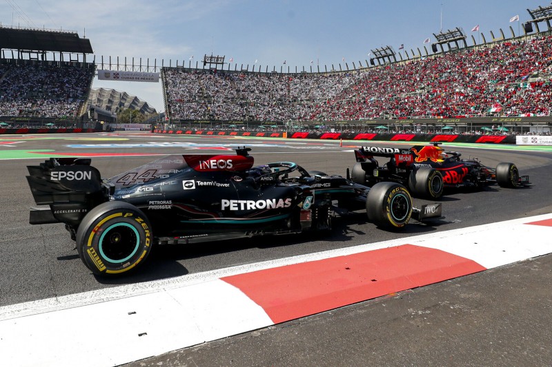 Mercedes bleibt optimistisch: "In diesem Sport kann alles passieren!"