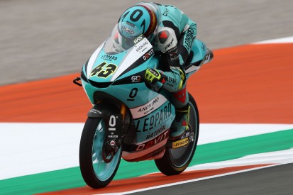 Moto3 Valencia: Erster Sieg für Artigas, Acosta stürzt im Duell mit Foggia