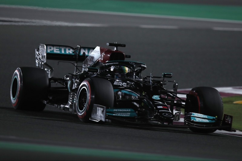 Hamilton nach P4 am Freitag ratlos: "Ich bin weit weg"