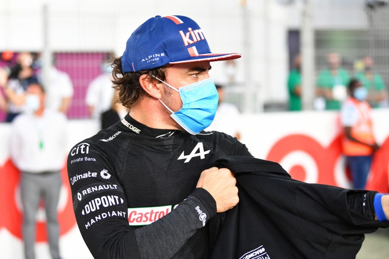 Fernando Alonso: Fahrradunfall war doch ein kleiner Rückschlag