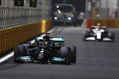 F1-Training Saudi-Arabien: Vorzeitiges Ende wegen schwerem Unfall!