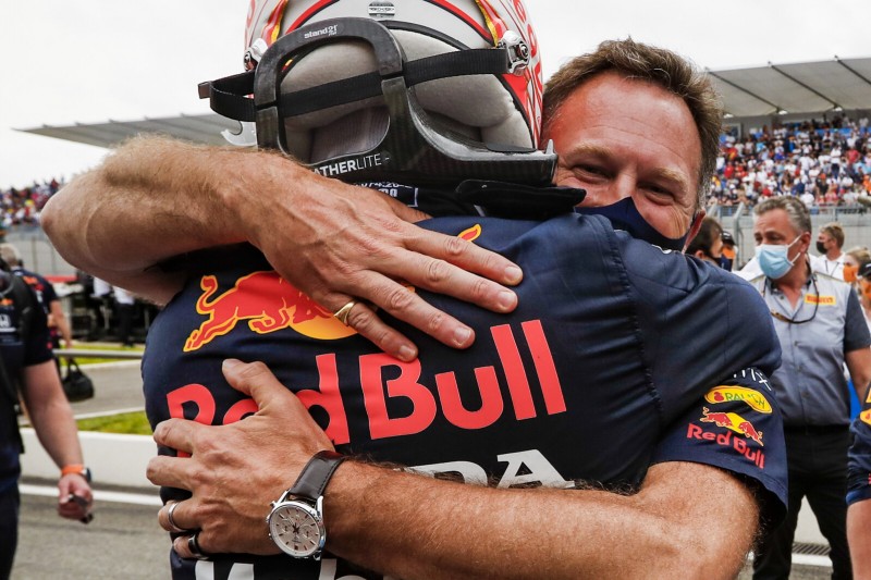 Christian Horner: "Max mit großem Abstand Fahrer des Jahres"