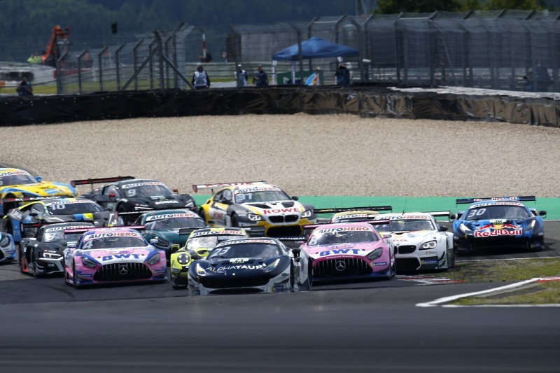 DTM setzt bei BoP auch 2022 auf AVL, Vertrag auf DTM-Trophy ausgeweitet